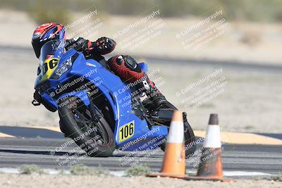 media/Oct-30-2025-Racers Edge (Thu) [[dabbdaf680]]/3-B Group/Session 1 (Turn 5)/